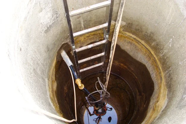 cat de adanca trebuie sa fie fantana pentru pompa submersibila